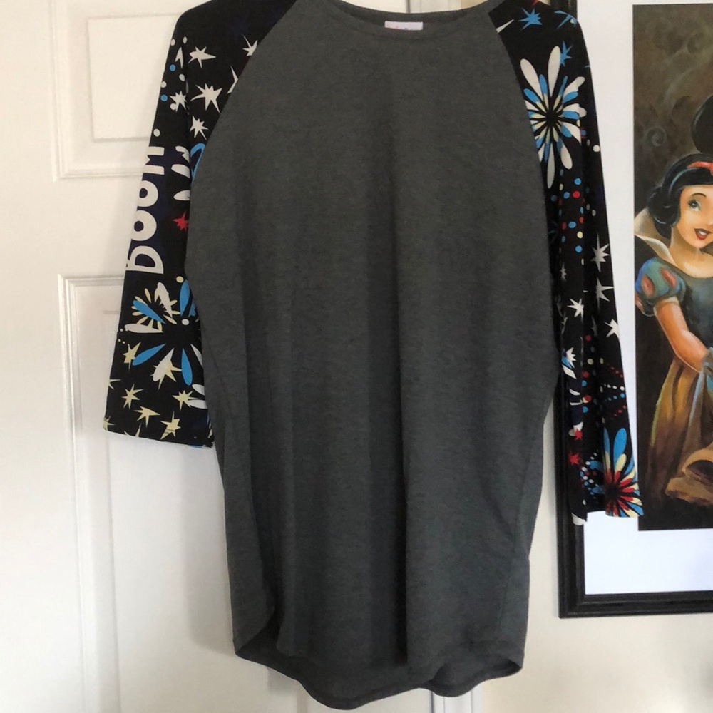 2018 Lularoe America Collection. Large Randy